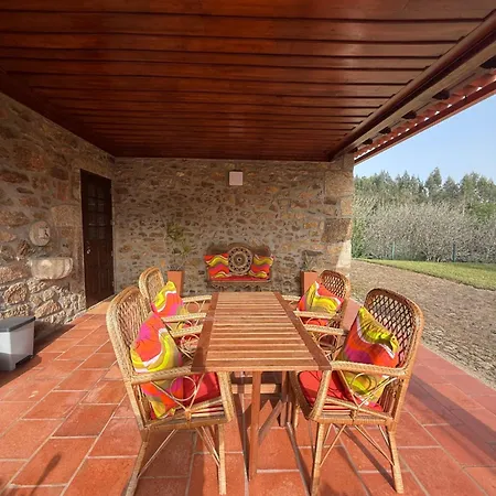 Casa Do Sabugueiro Em Estoraos Holiday home Estoraos (Viana do Castelo)